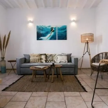 Mykonos Be Chic Maisonette 1 In The Heart Of Town וילה